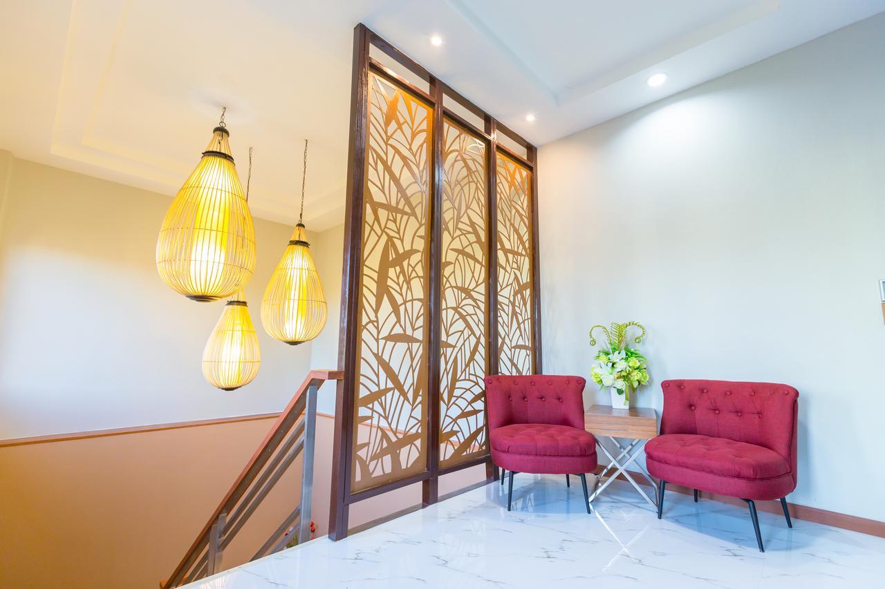777 Food & Bed Hotel Chiang Rai Bagian luar foto