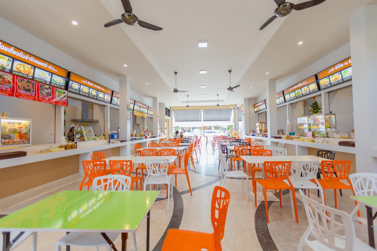 777 Food & Bed Hotel Chiang Rai Bagian luar foto